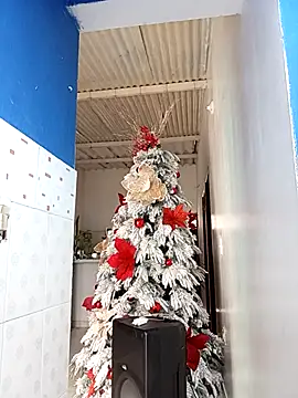 single mother indecent online show from 01/16/26, 07:07