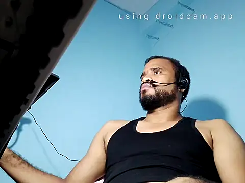 Snapshot of YOX22 chatting on 02/27/25, 09:00 YOX22 online show from 02/27/25, 09:00