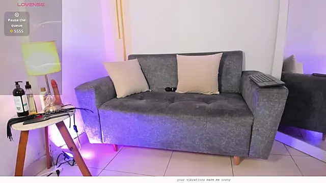 Emylyjonhs online show from 03/04/26, 11:33