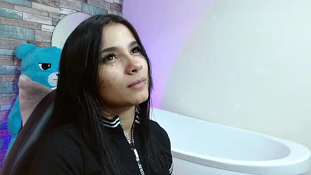 Snapshot of Gaby_tay1 chatting on 03/17/26, 03:33 Gaby tay1 online show from 03/17/26, 03:33