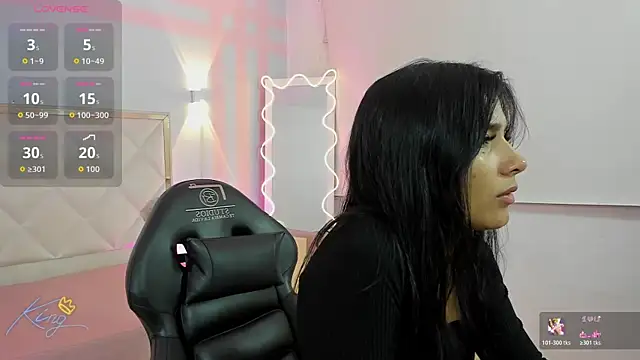 Snapshot of Gaby_tay1 chatting on 04/29/26, 03:21 Gaby tay1 online show from 04/29/26, 03:21