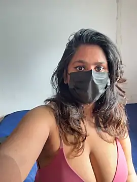 Snapshot of xxxsrilankagirl chatting on 06/19/26, 10:19 xxxsrilankagirl online show from 06/19/26, 10:19
