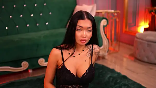 Snapshot of SashaFerrera chatting on 02/19/25, 09:58 SashaFerrera online show from 02/19/25, 09:58