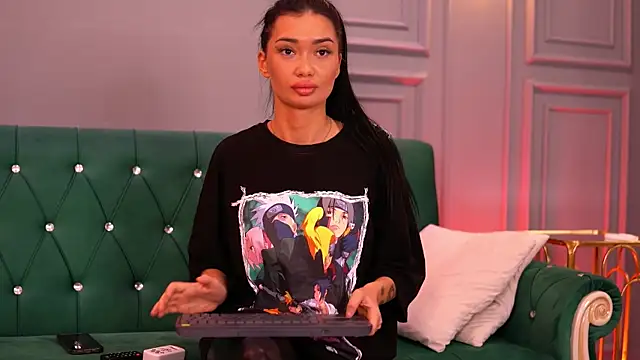 Snapshot of SashaFerrera chatting on 02/27/25, 04:52 SashaFerrera online show from 02/27/25, 04:52