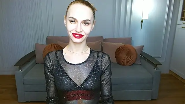 Snapshot of Lady_Sunshine_ chatting on 02/07/25, 02:26 Lady Sunshine  online show from 02/07/25, 02:26