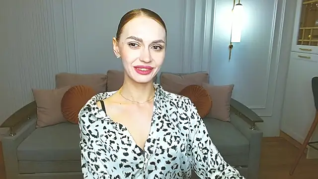 Snapshot of Lady_Sunshine_ chatting on 02/14/25, 10:59 Lady Sunshine  online show from 02/14/25, 10:59