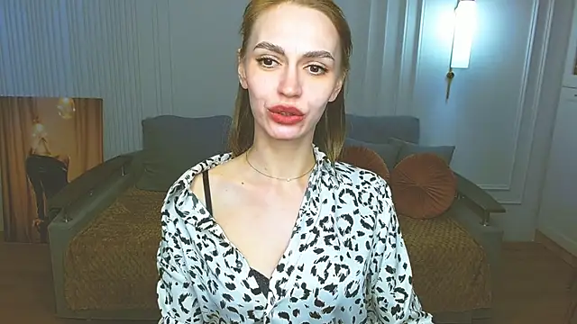 Snapshot of Lady_Sunshine_ chatting on 02/18/25, 11:55 Lady Sunshine  online show from 02/18/25, 11:55