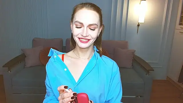 Snapshot of Lady_Sunshine_ chatting on 03/02/25, 01:05 Lady Sunshine  online show from 03/02/25, 01:05