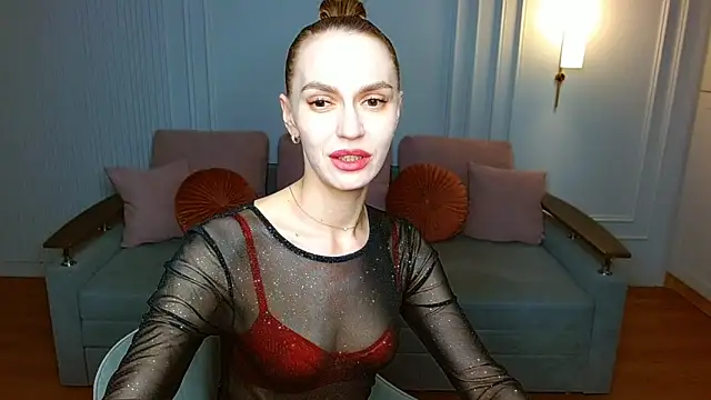 Snapshot of Lady_Sunshine_ chatting on 03/14/25, 04:30 Lady Sunshine  online show from 03/14/25, 04:30