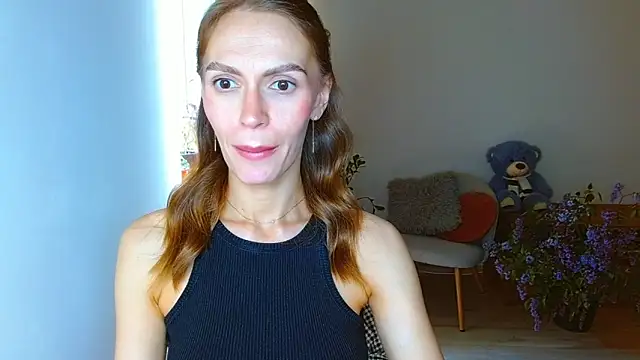 Lady Sunshine  online show from 05/17/26, 07:39