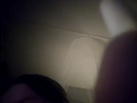 Snapshot of ShysluutGia chatting on 02/12/25, 05:47 ShysluutGia online show from 02/12/25, 05:47