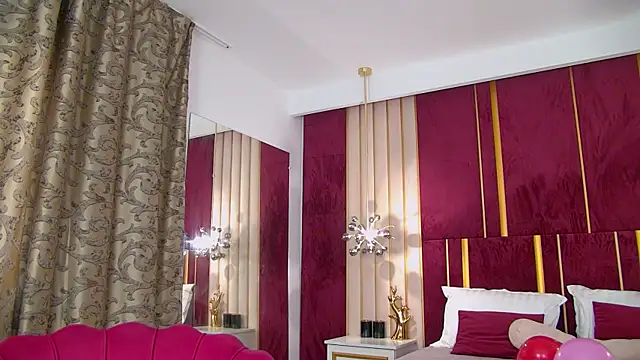 ChloeSins  online show from 03/13/25, 08:37