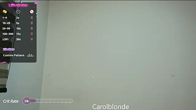 Snapshot of Carolblonde chatting on 03/10/25, 02:28 Carolblonde online show from 03/10/25, 02:28