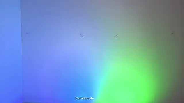 Snapshot of Carolblonde chatting on 09/25/25, 11:25 Carolblonde online show from 09/25/25, 11:25