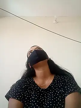 Snapshot of Sexy_pori chatting on 02/26/25, 04:14 Sexy pori online show from 02/26/25, 04:14