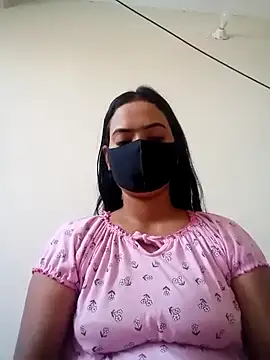 Snapshot of Sexy_pori chatting on 03/08/25, 03:17 Sexy pori online show from 03/08/25, 03:17