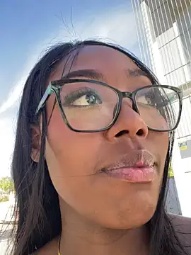 ThianaLopez online show from 09/24/25, 09:23