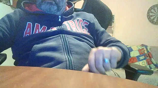 Snapshot of lanata chatting on 02/11/25, 01:41 lanata online show from 02/11/25, 01:41