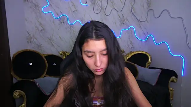 Snapshot of CharmMocco chatting on 02/10/25, 01:44 CharmMocco online show from 02/10/25, 01:44