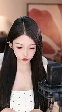 vv-77 online show from 11/18/25, 04:44