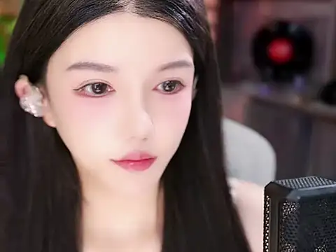 vv-77 online show from 12/15/25, 06:23