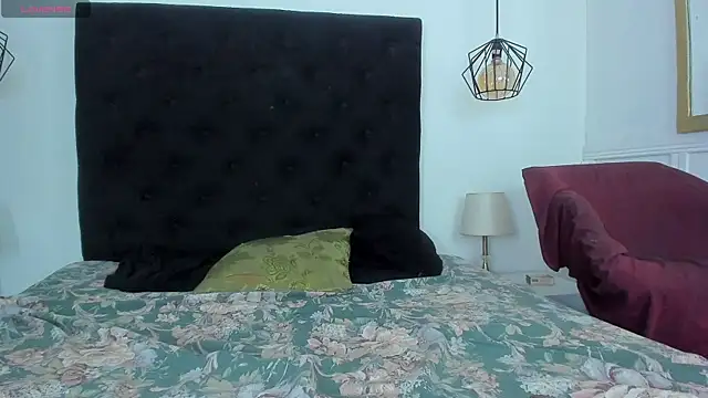 ChanelleJohnson  online show from 03/06/25, 07:21