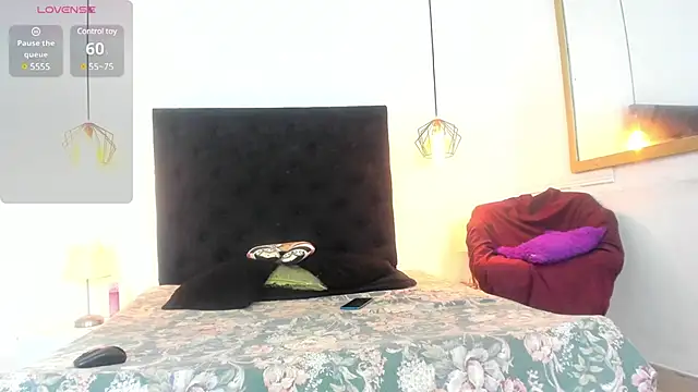 ChanelleJohnson  online show from 03/19/25, 09:06