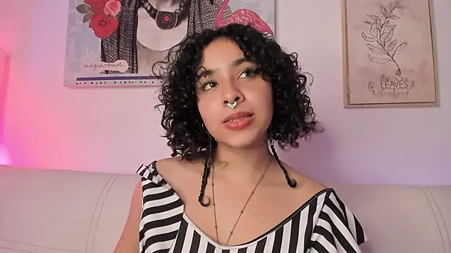 Dhalila  online show from 03/05/25, 02:14