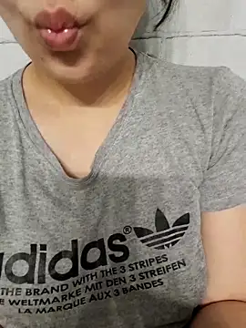 Emily homegirl online show from 02/15/25, 06:33