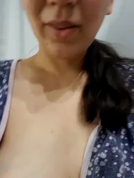 Emily homegirl online show from 03/02/25, 03:59