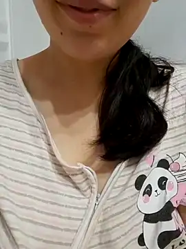 Emily homegirl online show from 03/05/25, 03:51