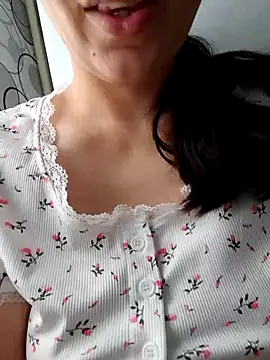 Emily homegirl online show from 03/06/25, 04:52