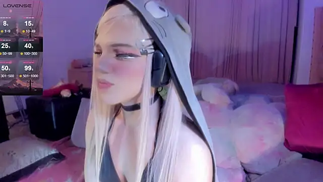 Angelica Reborn online show from 12/15/25, 01:54