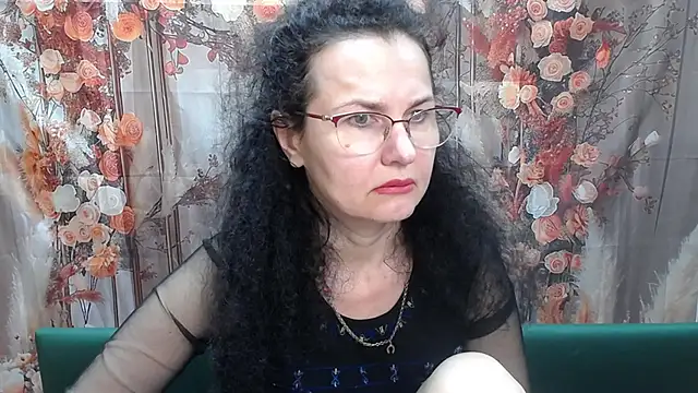Miroslava Happi online show from 05/11/26, 05:46