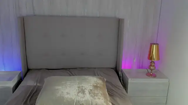 Snapshot of emmiily_z chatting on 11/28/25, 07:49 emmiily z online show from 11/28/25, 07:49