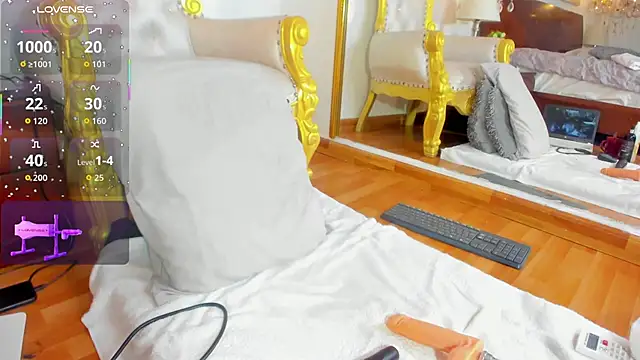 Snapshot of Jakexv chatting on 10/07/25, 11:40 Jakexv online show from 10/07/25, 11:40