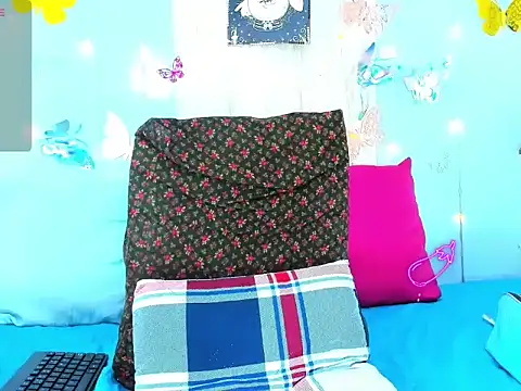 Snapshot of corynatayler chatting on 03/31/26, 10:21 corynatayler online show from 03/31/26, 10:21