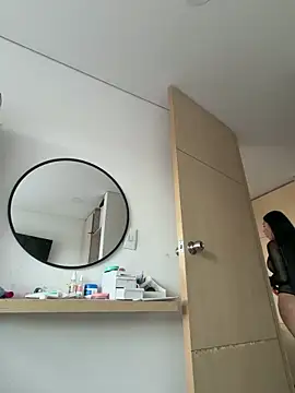 KarolVega- online show from 11/12/25, 04:40