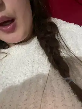 Snapshot of salma74779 chatting on 02/24/25, 05:53 salma74779 online show from 02/24/25, 05:53