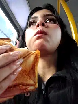 CHLOE ISABELL online show from 03/21/25, 12:06