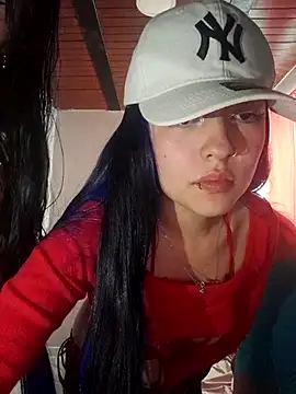 CHLOE ISABELL online show from 10/01/25, 06:03