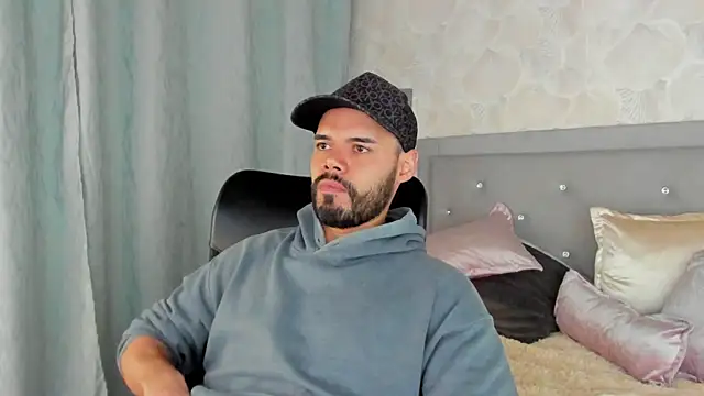 Luke Diaz7 online show from 03/08/25, 01:06