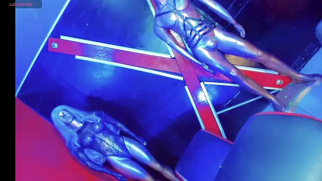 emelly horny  online show from 11/05/25, 07:14