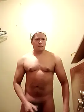 Snapshot of machoactivo1 chatting on 02/11/25, 08:15 machoactivo1 online show from 02/11/25, 08:15