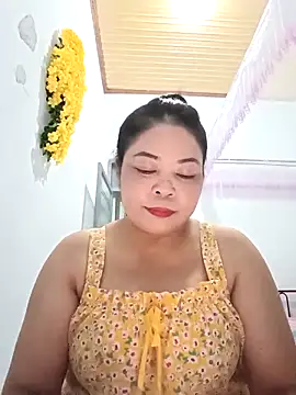 Baby-bigtits2024 online show from 03/20/25, 12:32