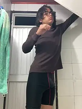 shadowsofgarden online show from 02/17/25, 03:47