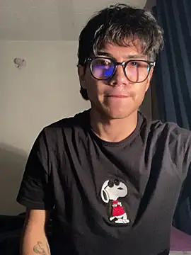 shadowsofgarden online show from 03/21/25, 01:24