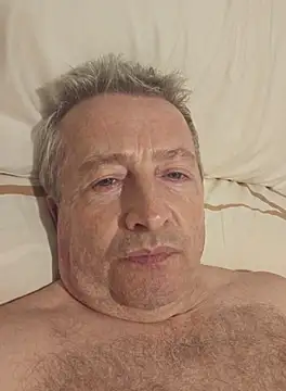 mann4u147 online show from 09/23/25, 10:46