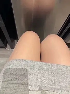 Snapshot of Mia-77 chatting on 04/11/26, 04:50 Mia-77 online show from 04/11/26, 04:50