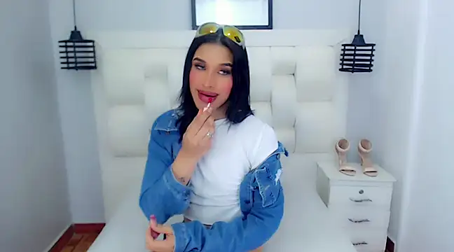 BelovedChain01 online show from 03/18/25, 02:58